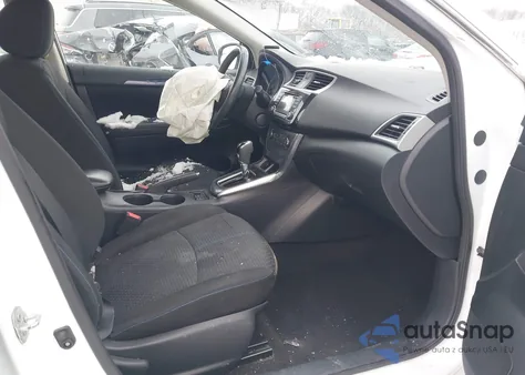 2016 Nissan Sentra Sr z USA, uszkodzony, nr VIN 3N1AB7AP3GY329958